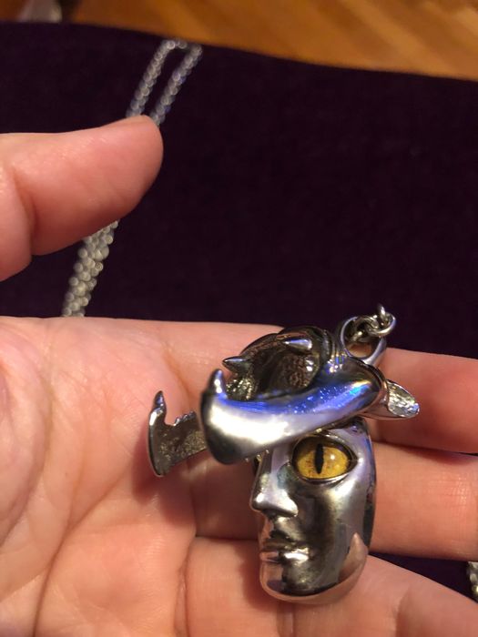 Колие медальон Дионисий Леопард