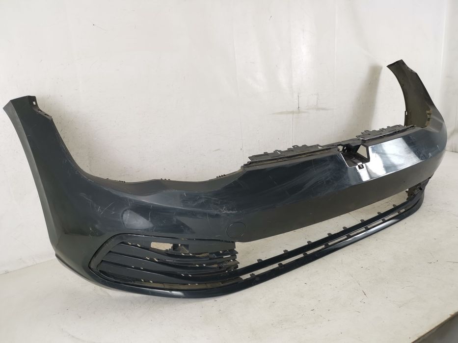 Предна броня Фолксваген VW Golf 8 [ - ] Оригинална и в добро състояние