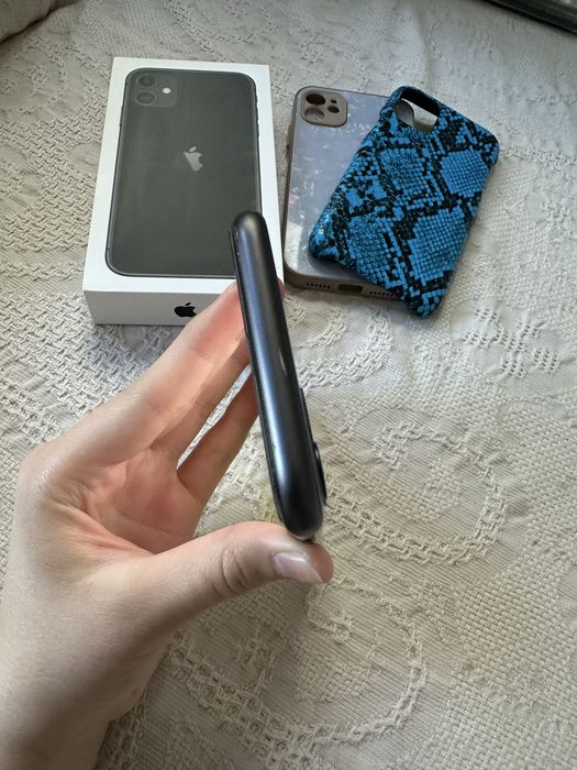 Продаётся айфон 11/ iPhone 11 128гб