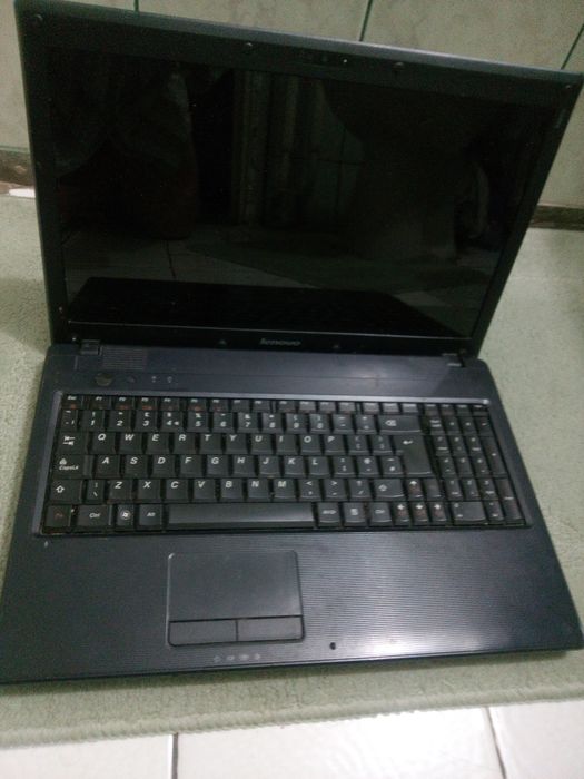 Dezmembrez leptop-uri