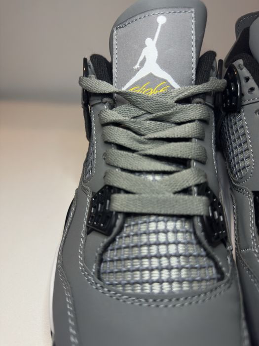 Jordan 4 Retro Cool Gray