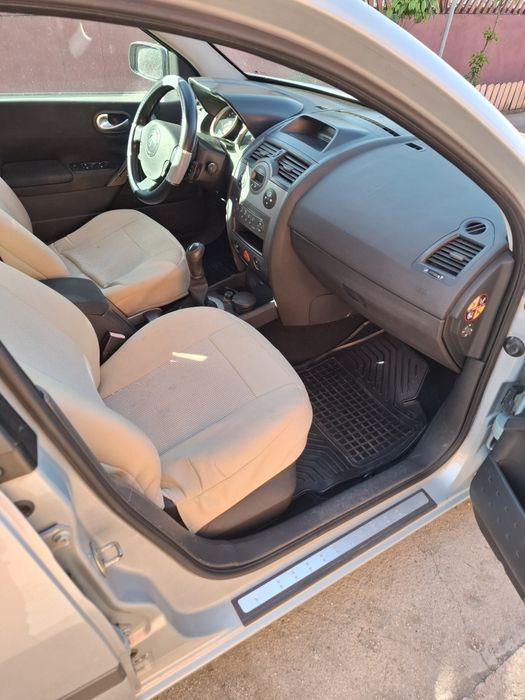 Vând renault megane 2 1.5 dci