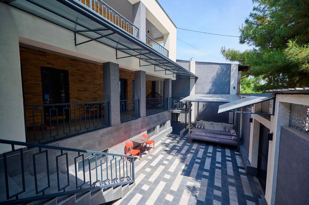 Аренда Дома Посуточно, 3-этажа, Стиль Лофт