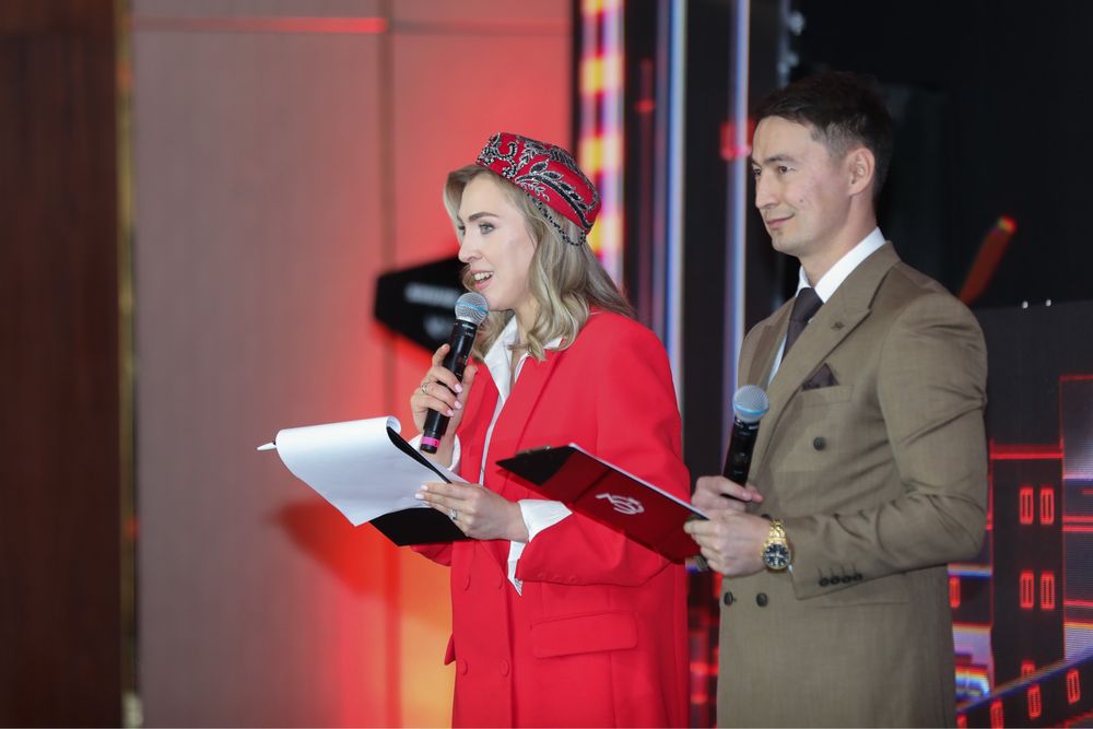 Ведущий тамада асаба