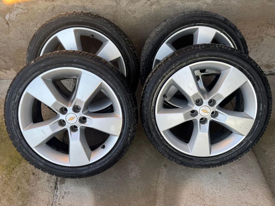 Шины с дисками от Шевроле Трекер