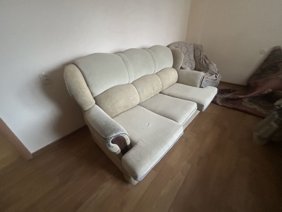 Диван с креслом на продажу самовывоз
