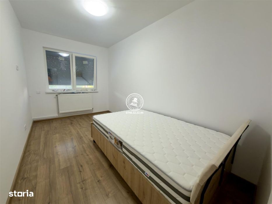 Apartament 3 camere, Dispecer, etaj intermediar