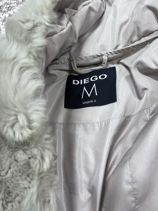 Продам женскую куртку