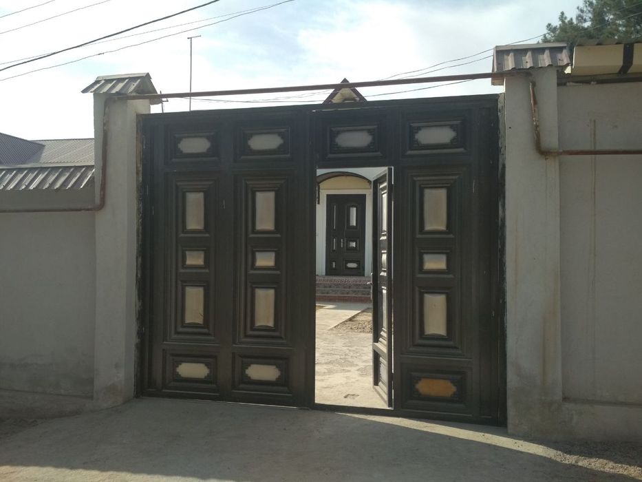 Арзон ховли эгасидан Зангатада