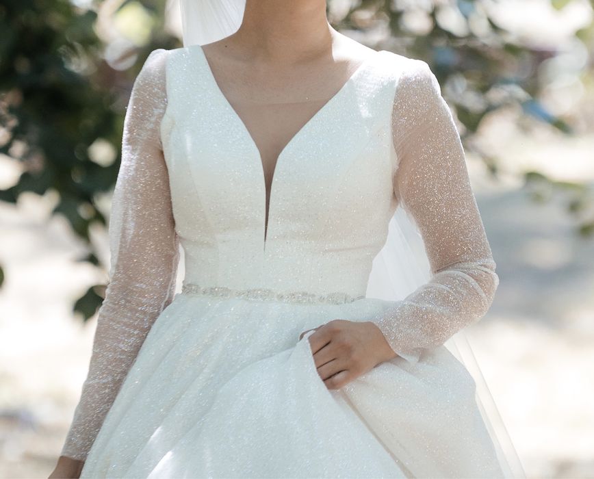 Продам свадебное платье 150000