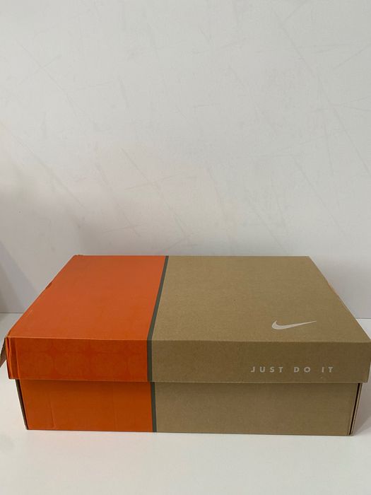 Продам кроссовки AIR FORSE 1