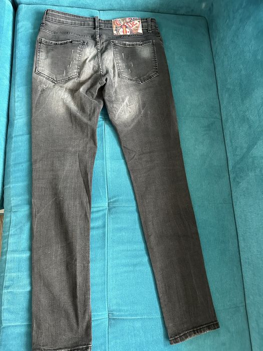 Дънки DSQUARED2 черни 2 броя ! Имам и сини!