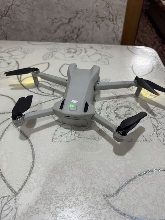 Продам Дрон Dji mini 3