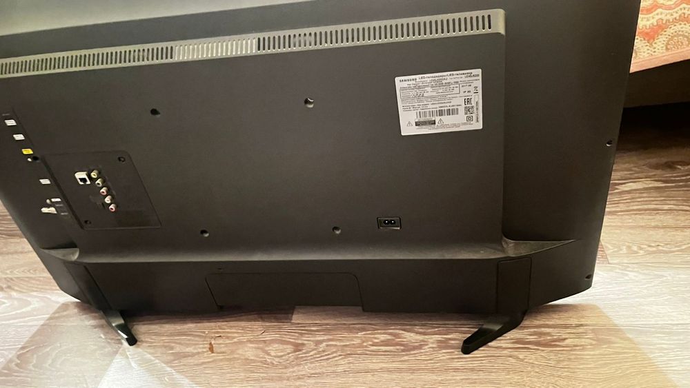 Продам телевизор