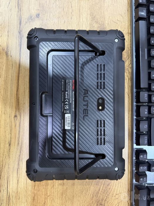 диагностический автомобильный сканер AUTEL MaxiCOM MK900-BT