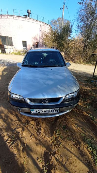 Опель вектра б универсал 98 г