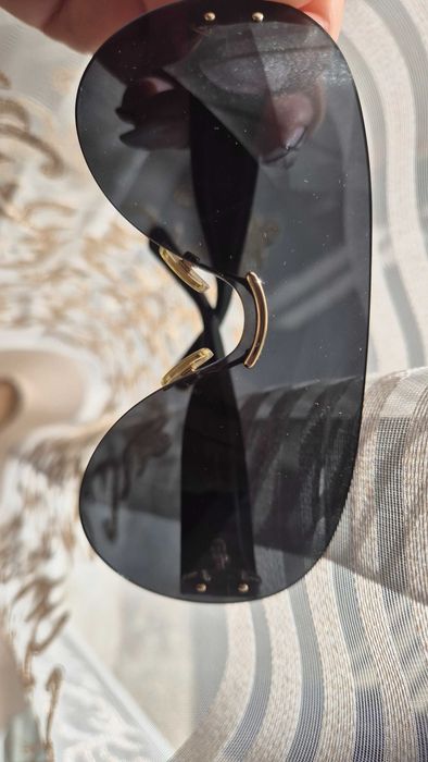 Оригинални слънчеви очила