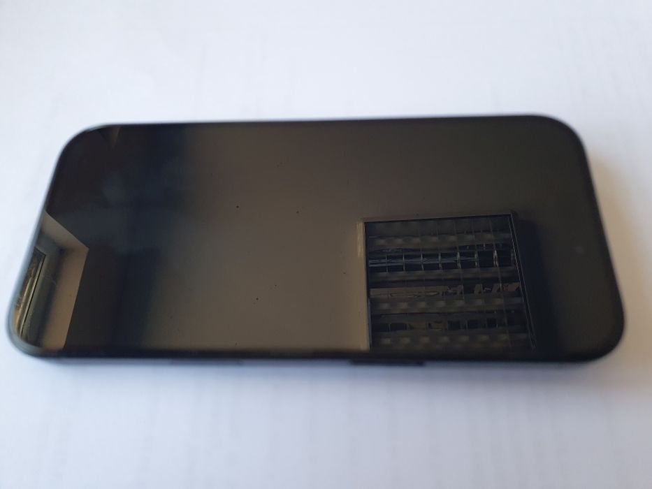 Продавам Apple Iphone 16 PRO 512 GB