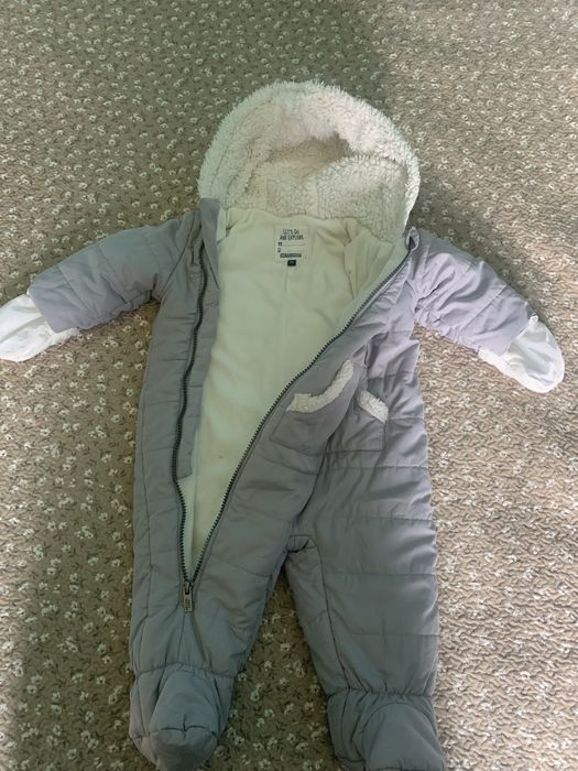 Продам детский комбезик