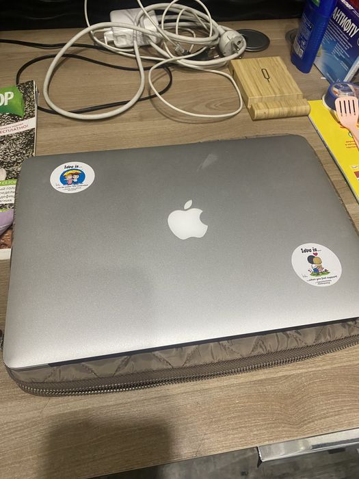 Apple MacBook Air