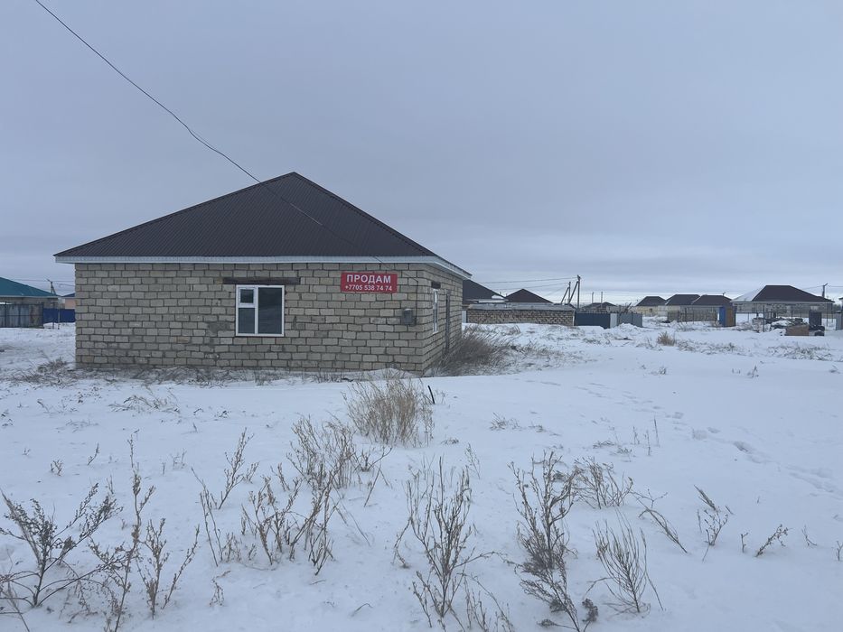 Продам частный дом в черновом варианте.