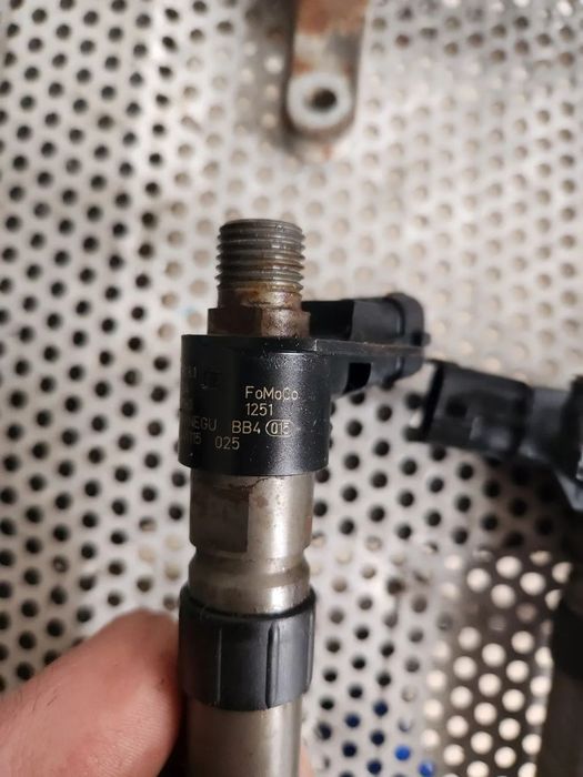 Kit Injectie Injectoare Pompa Rampa Peugeot 2.2 Diesel Hdi 407 607 4007 Citroen C5 C6 C8 C-Crosser