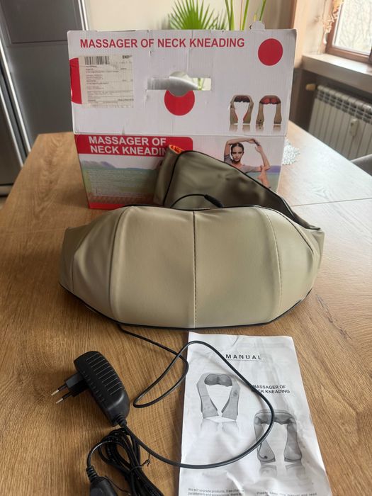 Шиацу масажор 4D, 6 бутона, 16 масажиращи глави