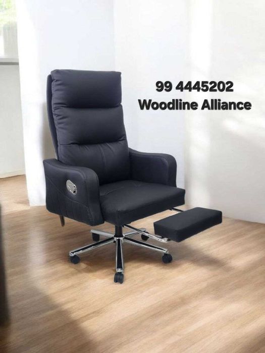 Офисное кресло для руководителей премиум класс МИНИСТР