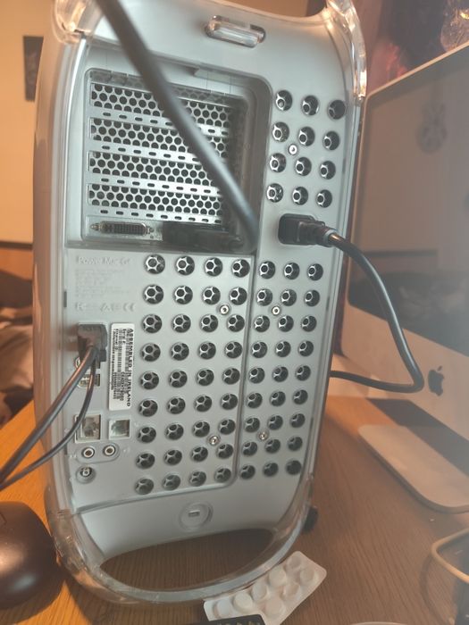 PowerPC G4,model M8570