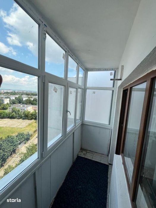 Apartament 2 camere, decomandat, zona Vest