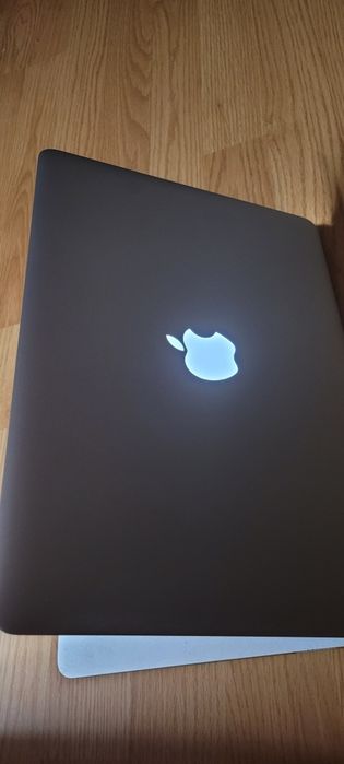 Laptop MacBook air i5 2015