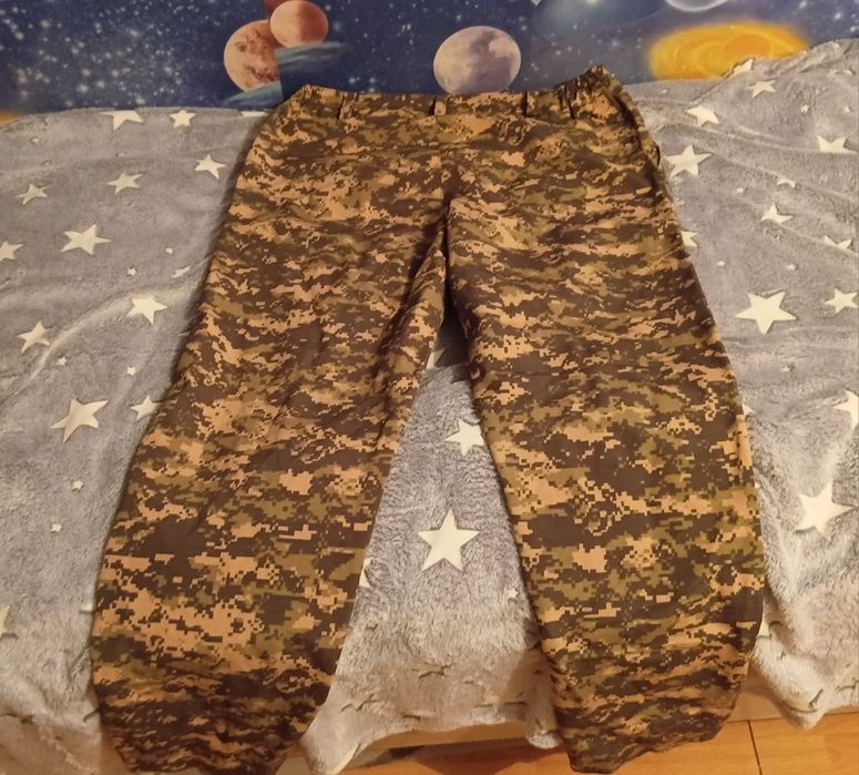 Продам военную форму полный комплект