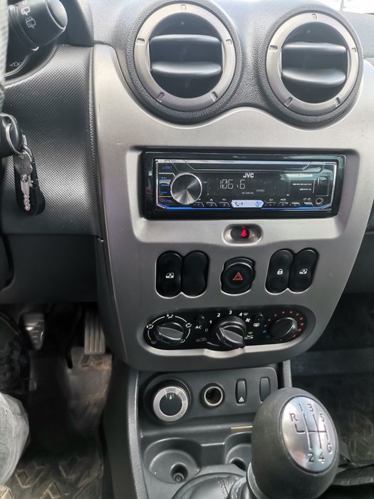 DACIA Duster 2013 — imagine 3