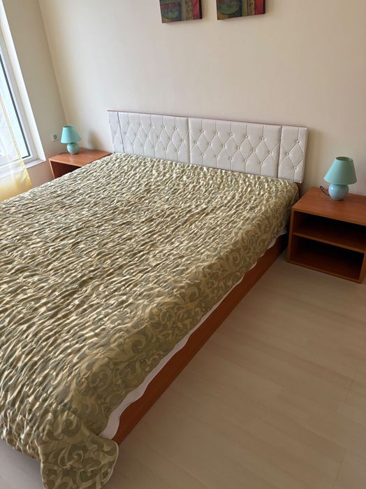 Продавам спалня комплект