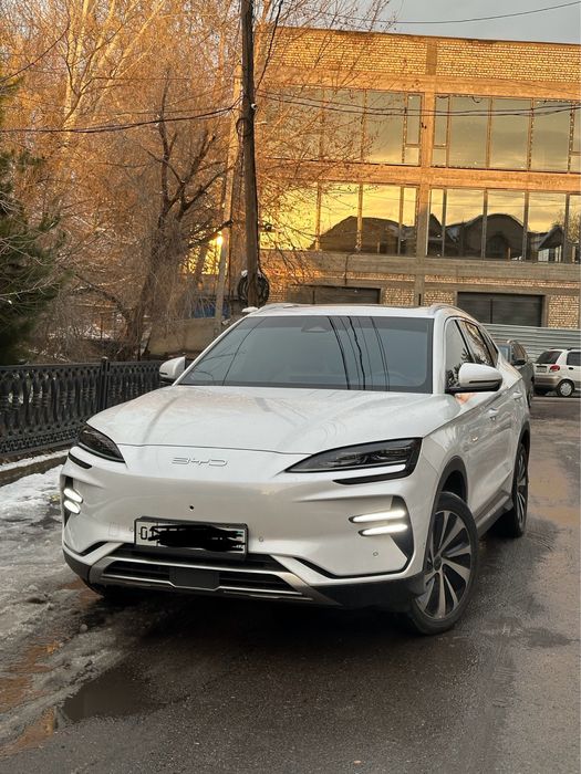 BYD champion Honor 605 km