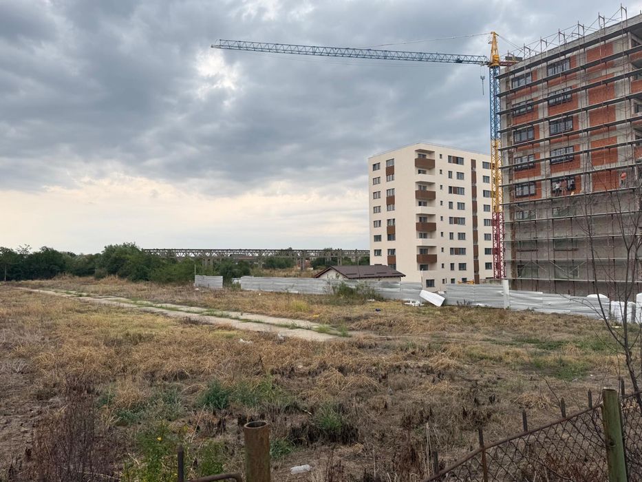 Teren 7.500 mp de inchiriat-Strada Cerbului Filiasi