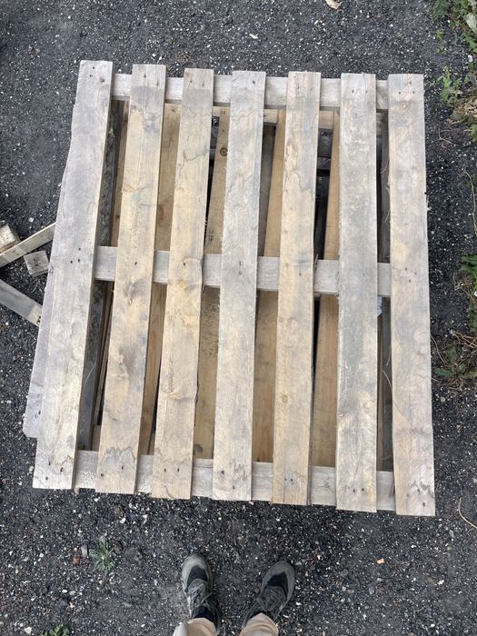 Продам  поддоны/дрова для топки