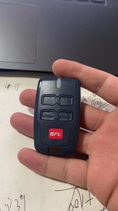 Telecomandă cu 2 butoane – Bft Mitto 2,Mitto 4.