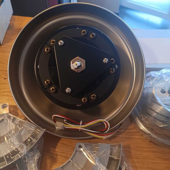 НОВ! Вентилатор за таван с осветление и дистанционно, 132 см