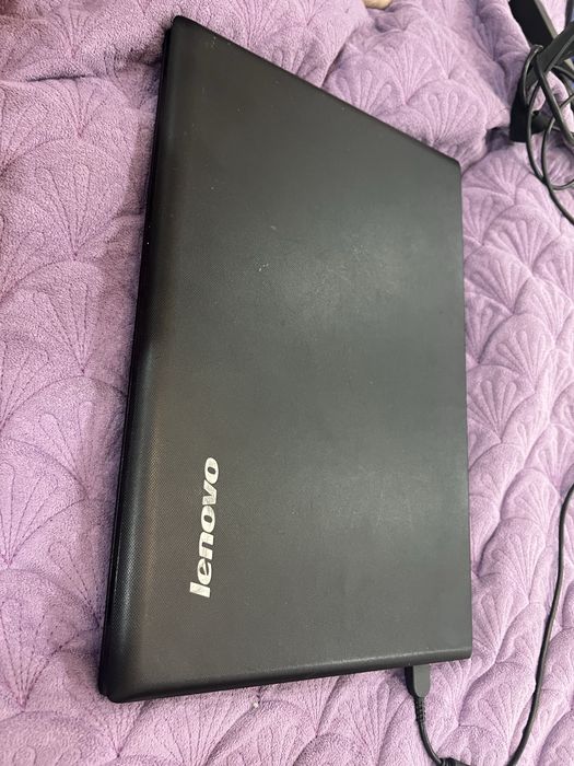 Продам ноутбук в рабочем состояний