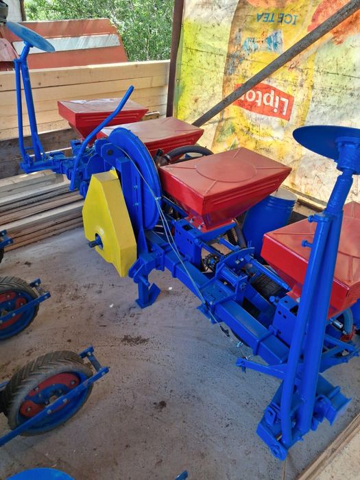 Semănătoare porumb SPC4