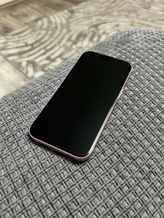 Iphone 15/128gb розовый