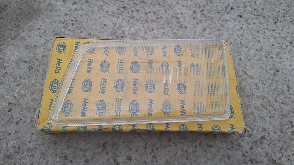 Фары Audi 100 S4C4 HELLA