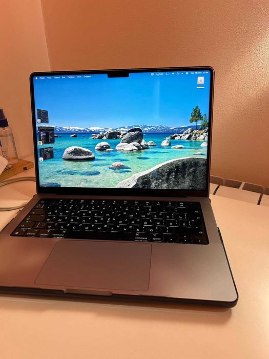 MacBook Pro 14 M1 Pro / 16 ГБ / 512 ГБ