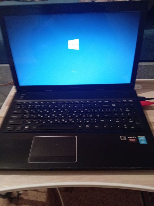Продам ноутбук Ленова.