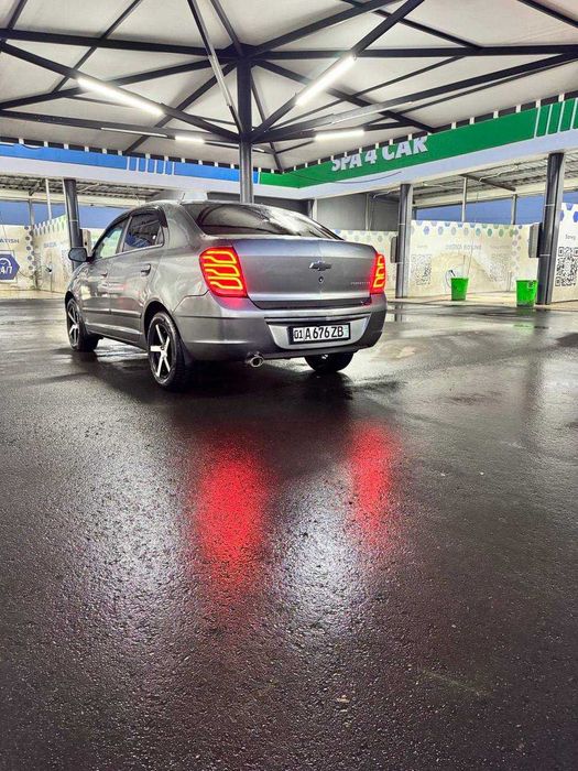 Мокрий асфалт кобалт