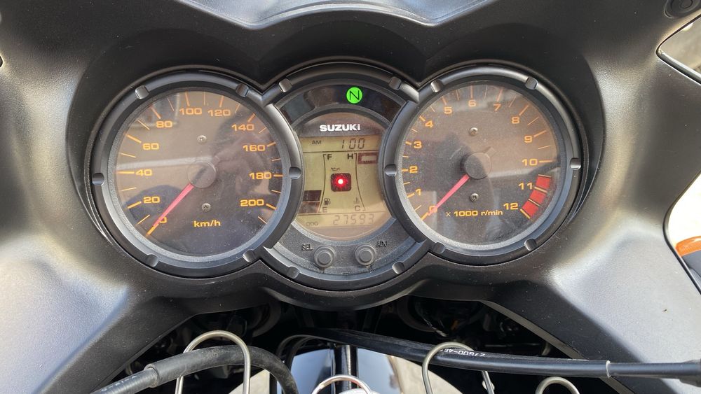 Suzuki DL650 V strom