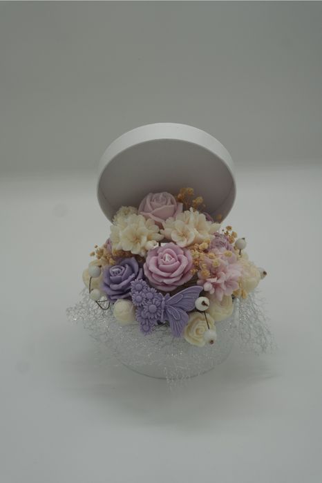 Buchete flori din ceară parfumată