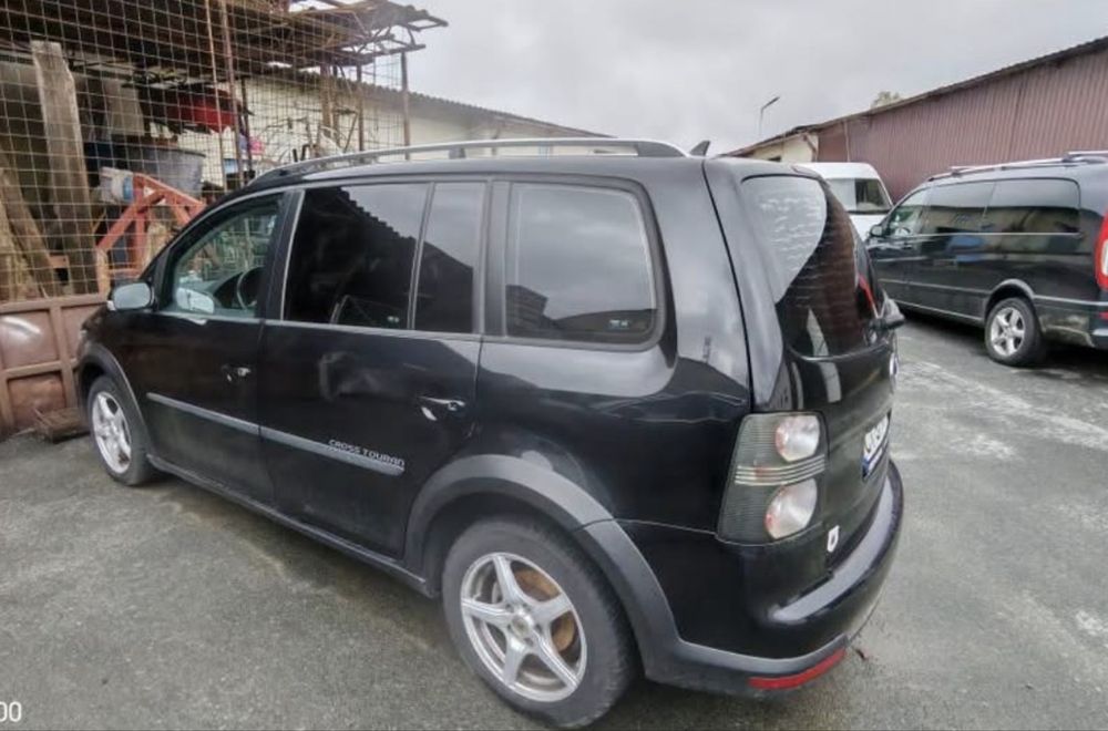 VOLKSWAGEN Touran 2008 — imagine 1
