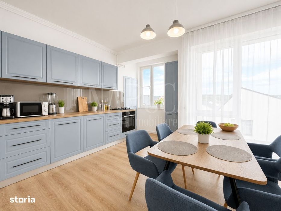 Casa 4 camere de vanzare in Floresti